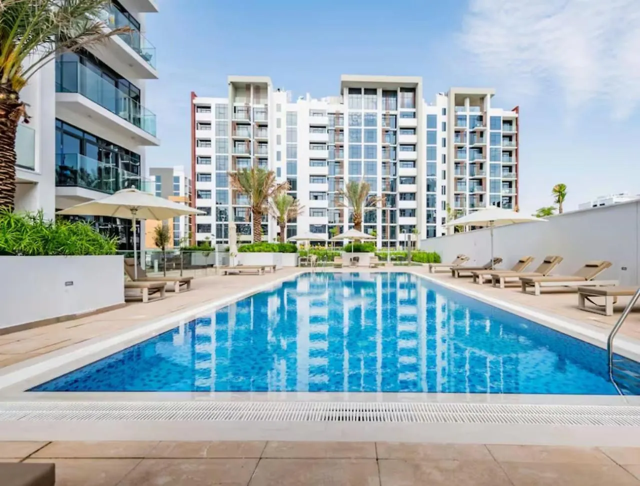 Egate - Dubai - 1 Bedroom - 1St Floor With Terrace - 17-116 0*,
