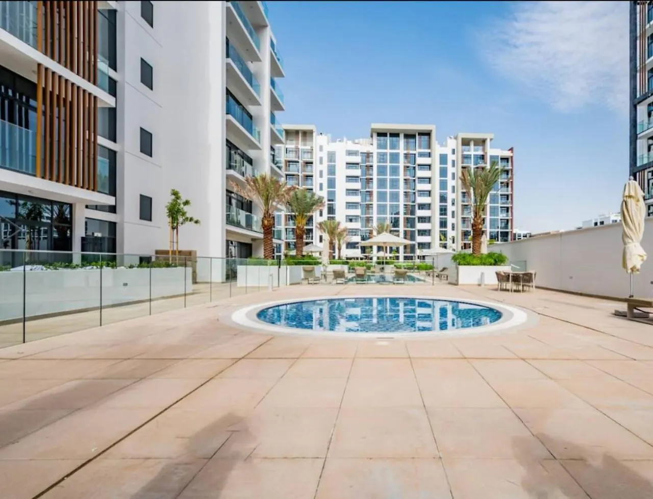 Egate - Dubai - 1 Bedroom - 1St Floor With Terrace - 17-116 Apartment