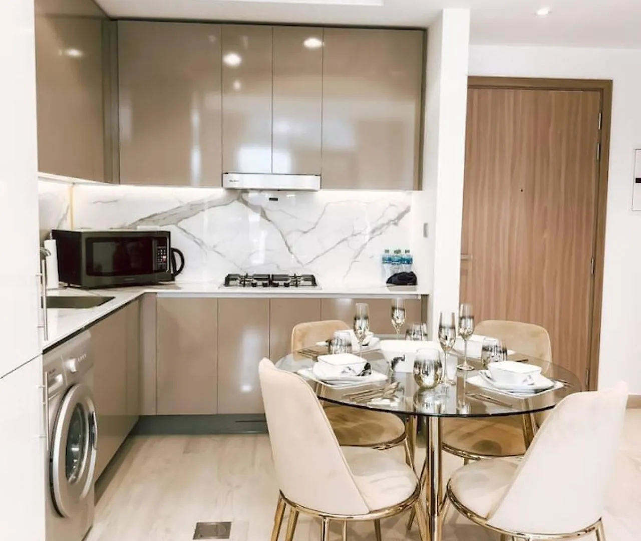 Egate - Dubai - 1 Bedroom - 1St Floor With Terrace - 17-116 0*,