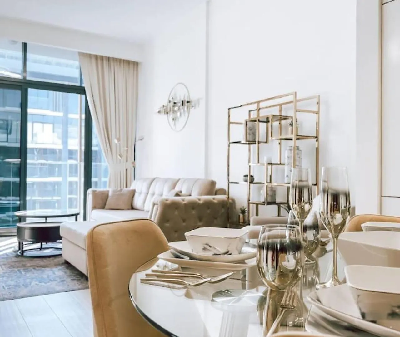 Egate - Dubai - 1 Bedroom - 1St Floor With Terrace - 17-116